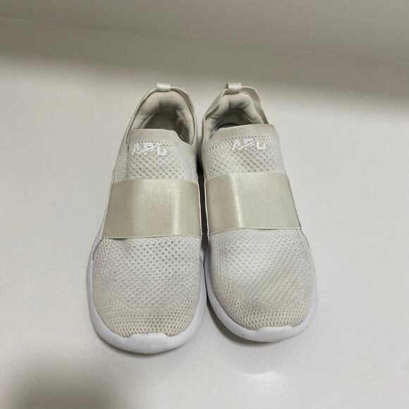 APL TechLoom Bliss White Sneakers Size 7.5 - Picture 2 of 9